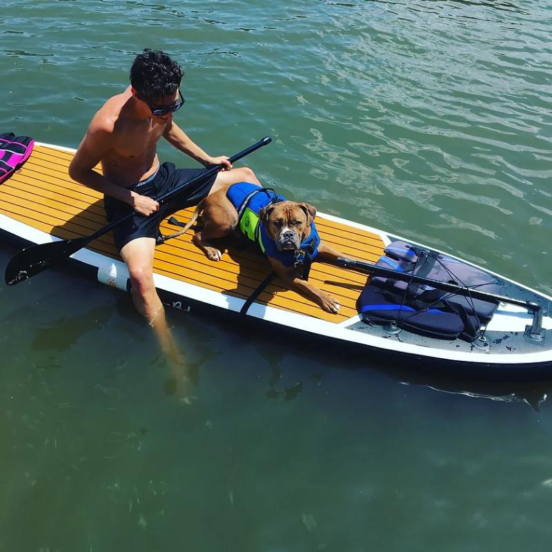 Paradise Pad Lightweight Inflatable Paddleboard With Dog